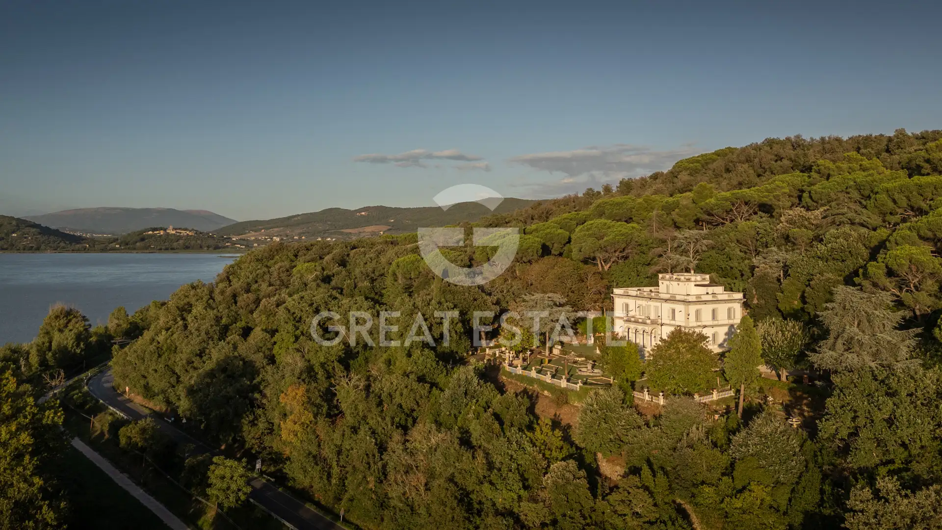Вилла 1097м² в Италии, Перуджа. Стоимостью 2300000€ аренда фото-7