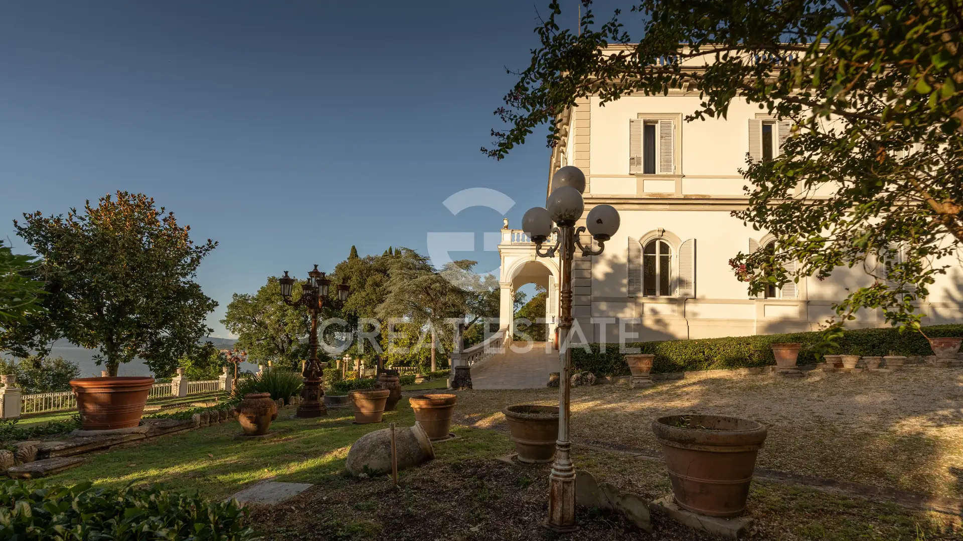 Вилла 1097м² в Италии, Перуджа. Стоимостью 2300000€ аренда фото-14
