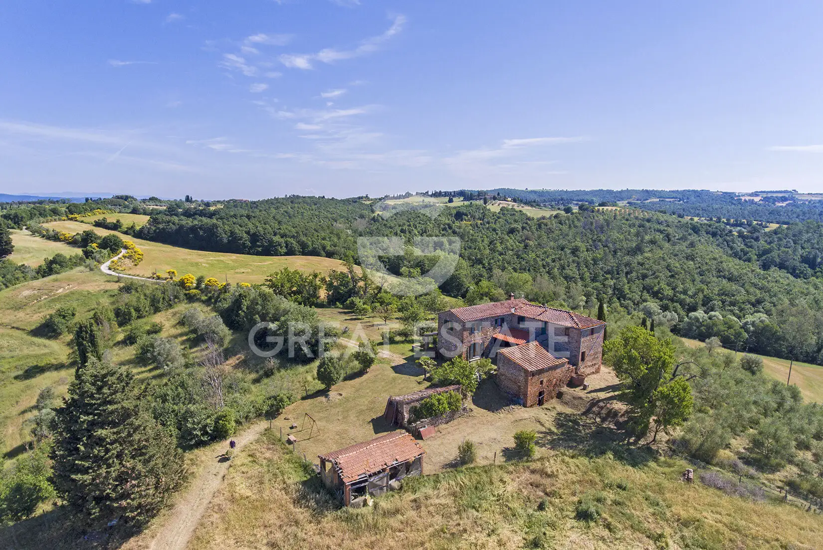 Дом 1236м² в Италии, Сиена. Стоимостью 1390000€ аренда фото-4