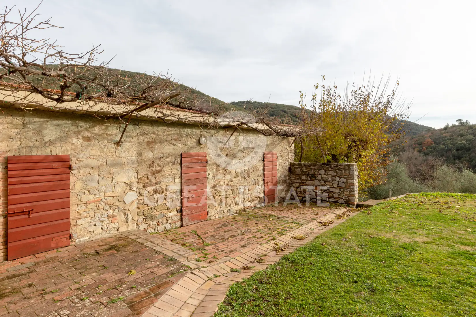 Дом 2745м² в Италии, Сиена. Стоимостью 2800000€ аренда фото-10