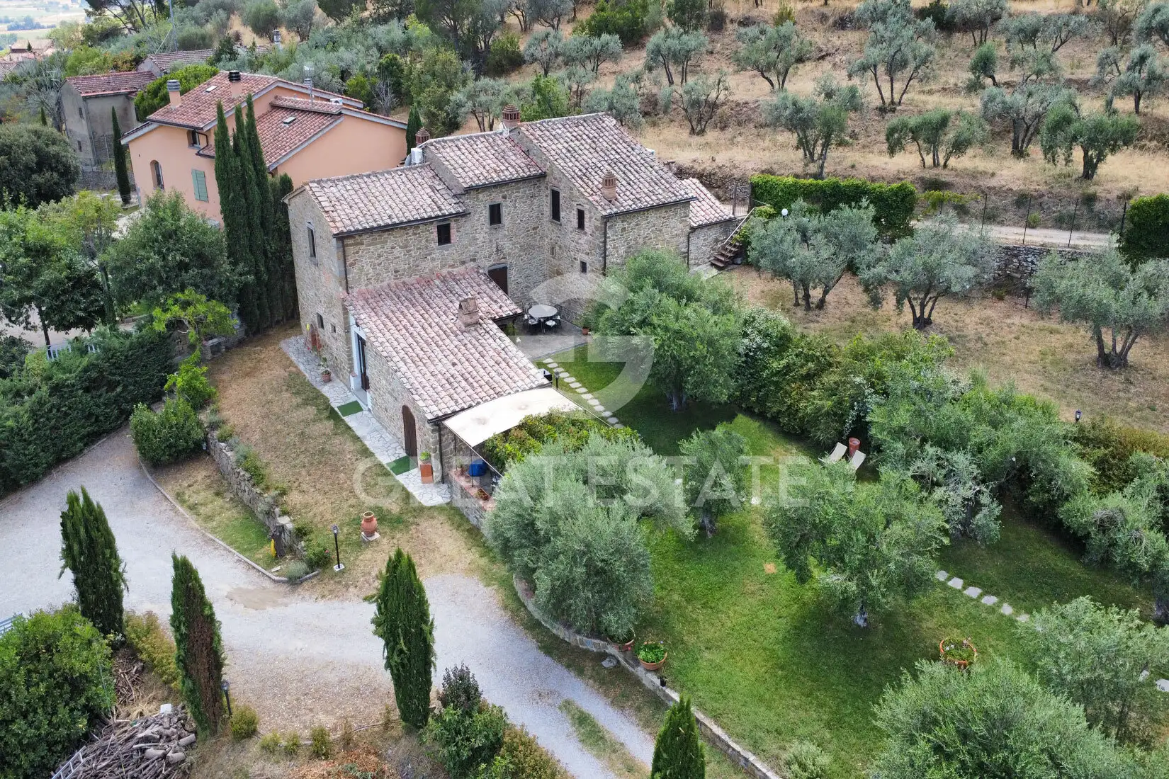 Дом 345м² в Италии, Ареццо. Стоимостью 1400000€ аренда фото-3