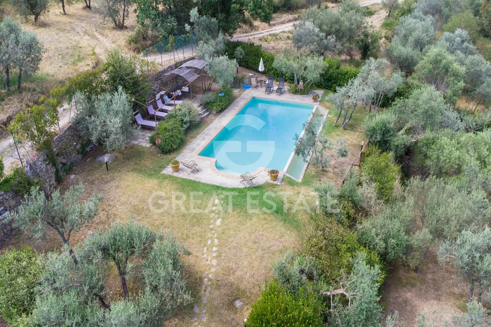 Дом 345м² в Италии, Ареццо. Стоимостью 1400000€ аренда фото-8