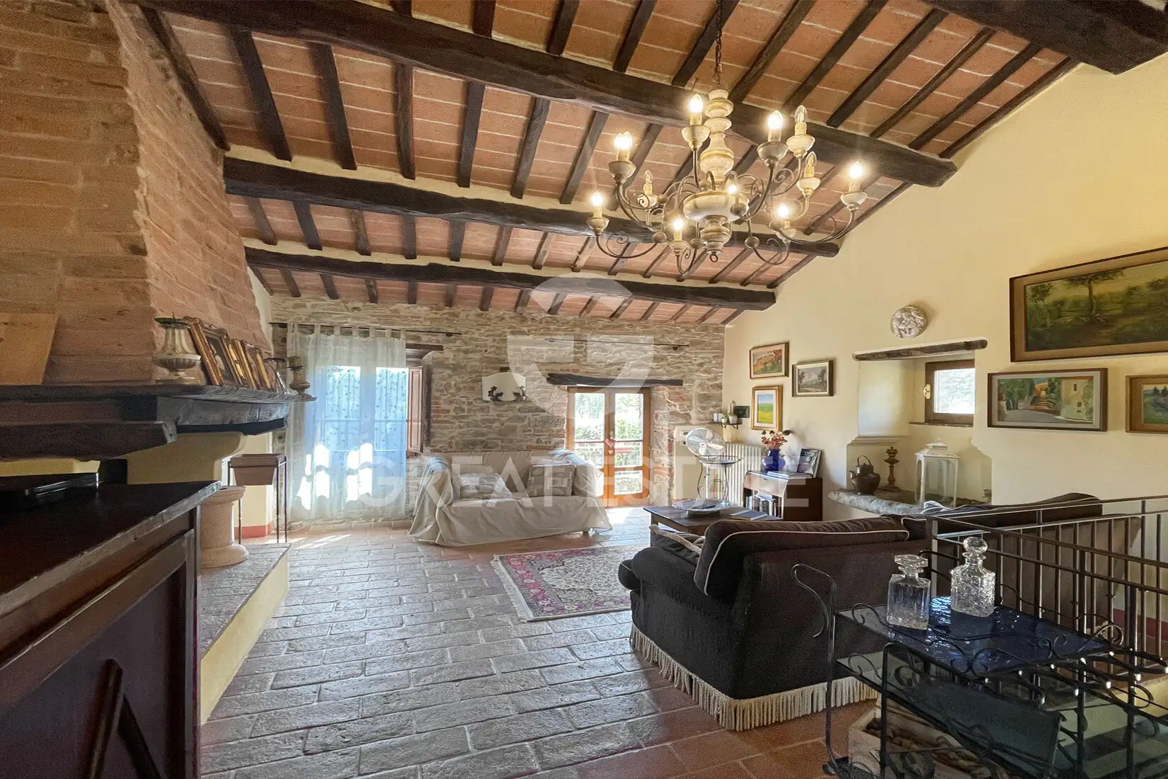 Дом 345м² в Италии, Ареццо. Стоимостью 1400000€ аренда фото-11