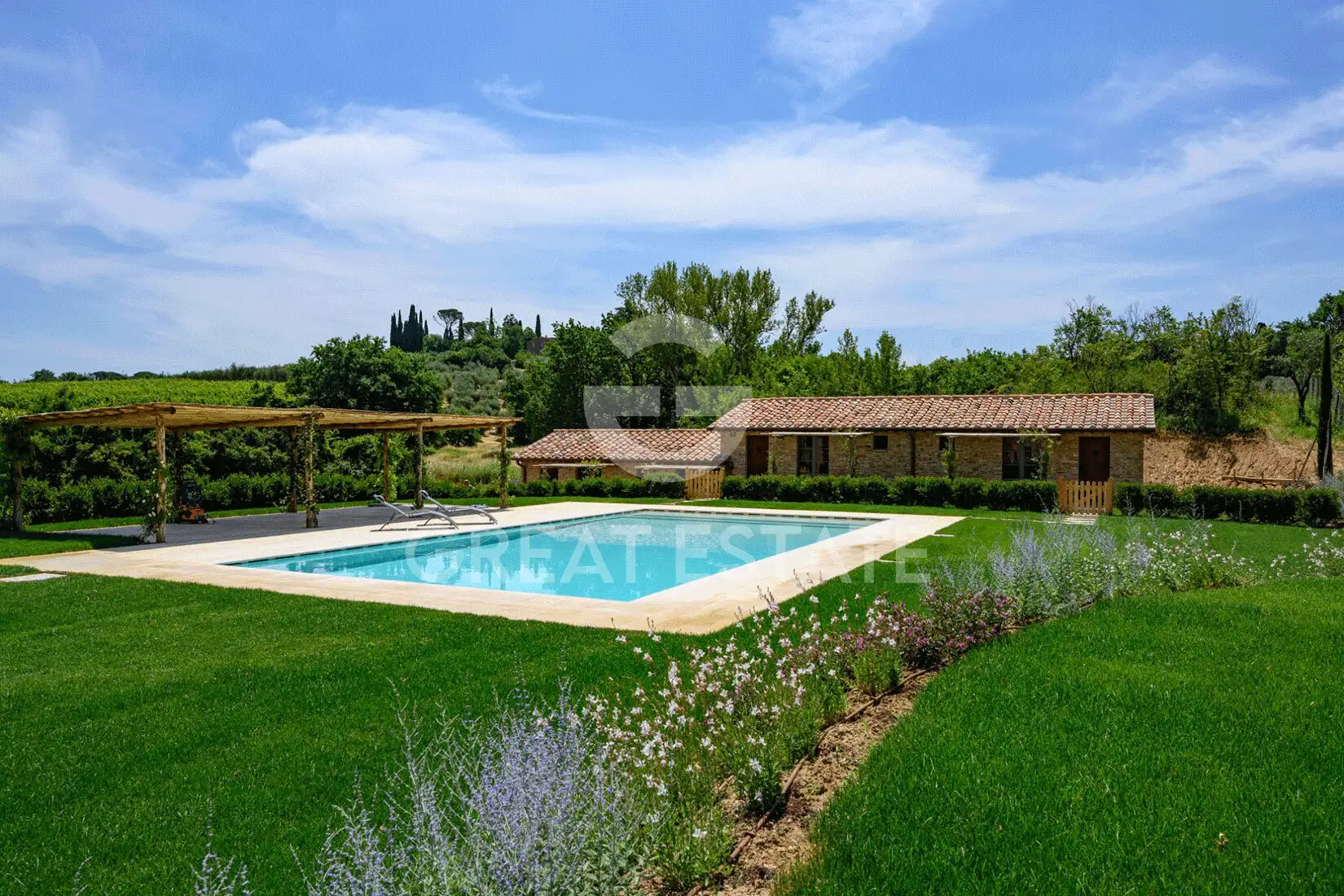 Дом 588м² в Италии, Сиена. Стоимостью 3200000€ аренда фото-14