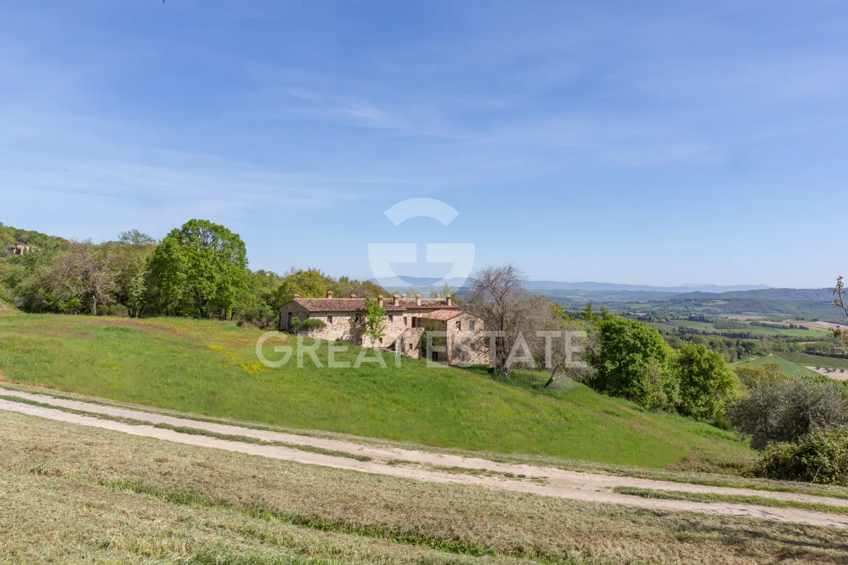 Дом 338м² в Италии, Сиена. Стоимостью 2200000€ аренда фото-4