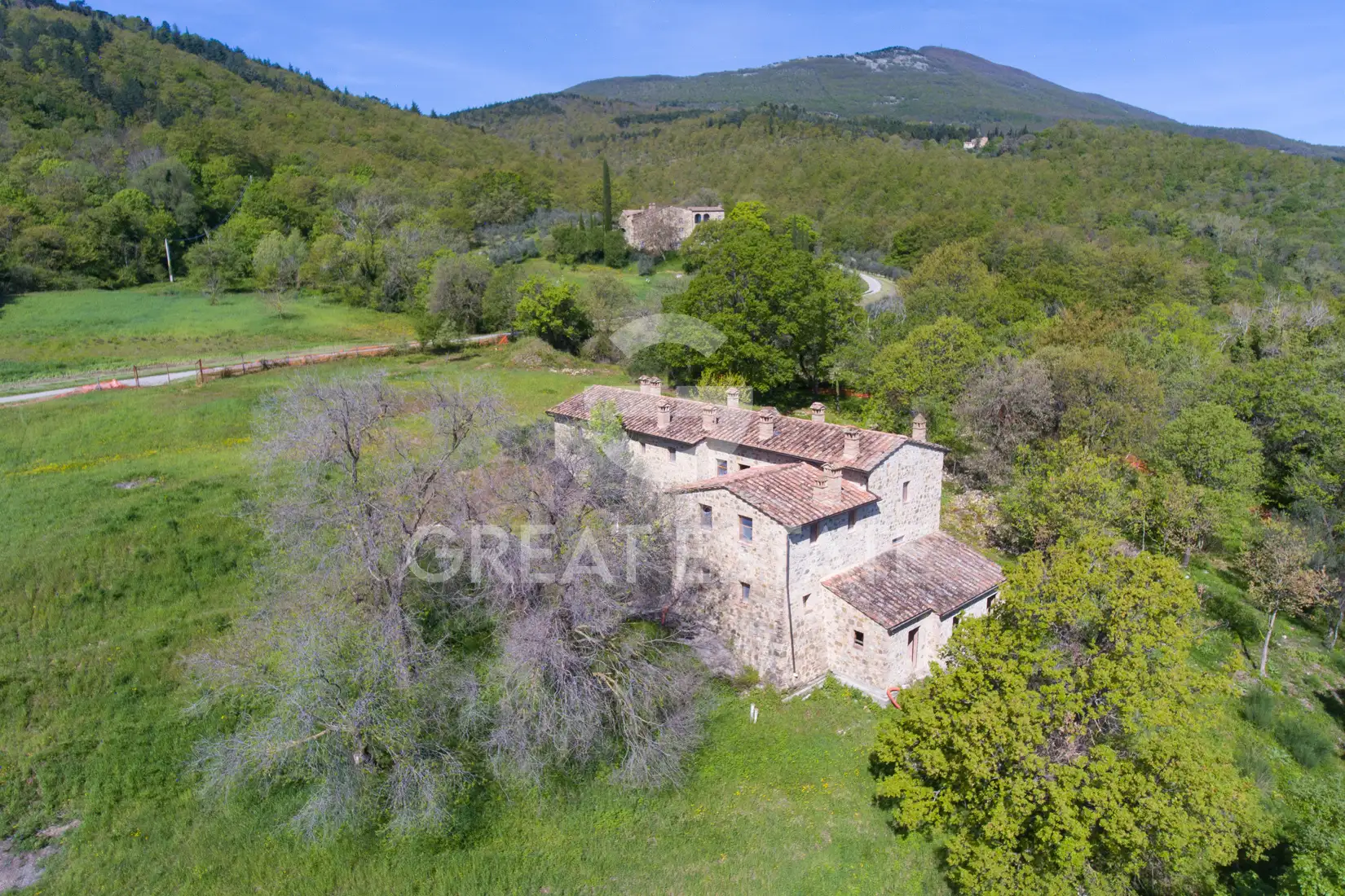 Дом 338м² в Италии, Сиена. Стоимостью 2200000€ аренда фото-10