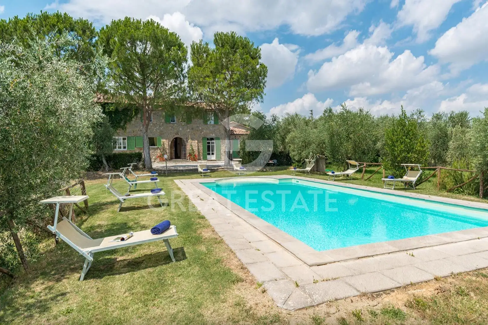 Дом 385м² в Италии, Ареццо. Стоимостью 1090000€ аренда фото-3