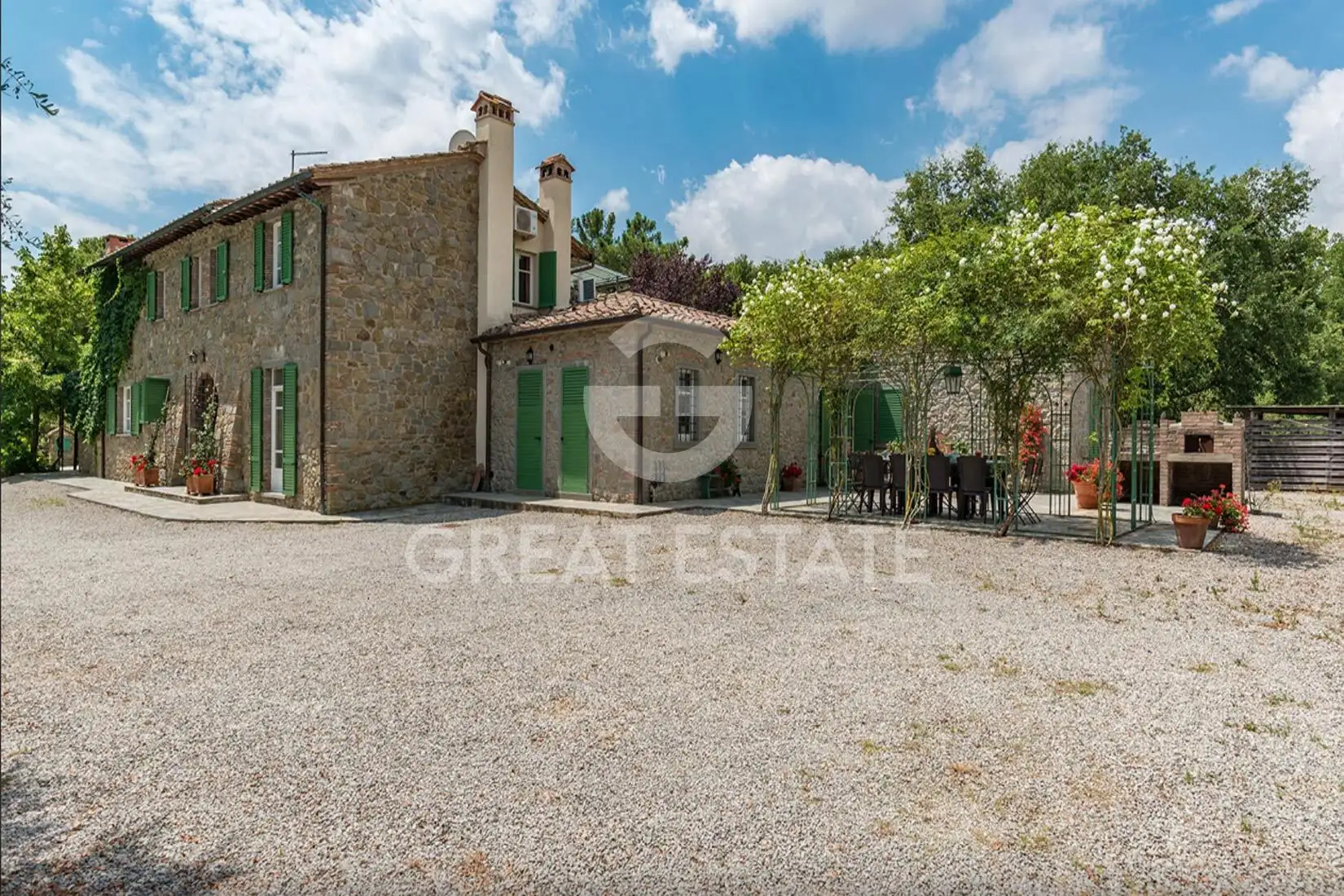 Дом 385м² в Италии, Ареццо. Стоимостью 1090000€ аренда фото-7