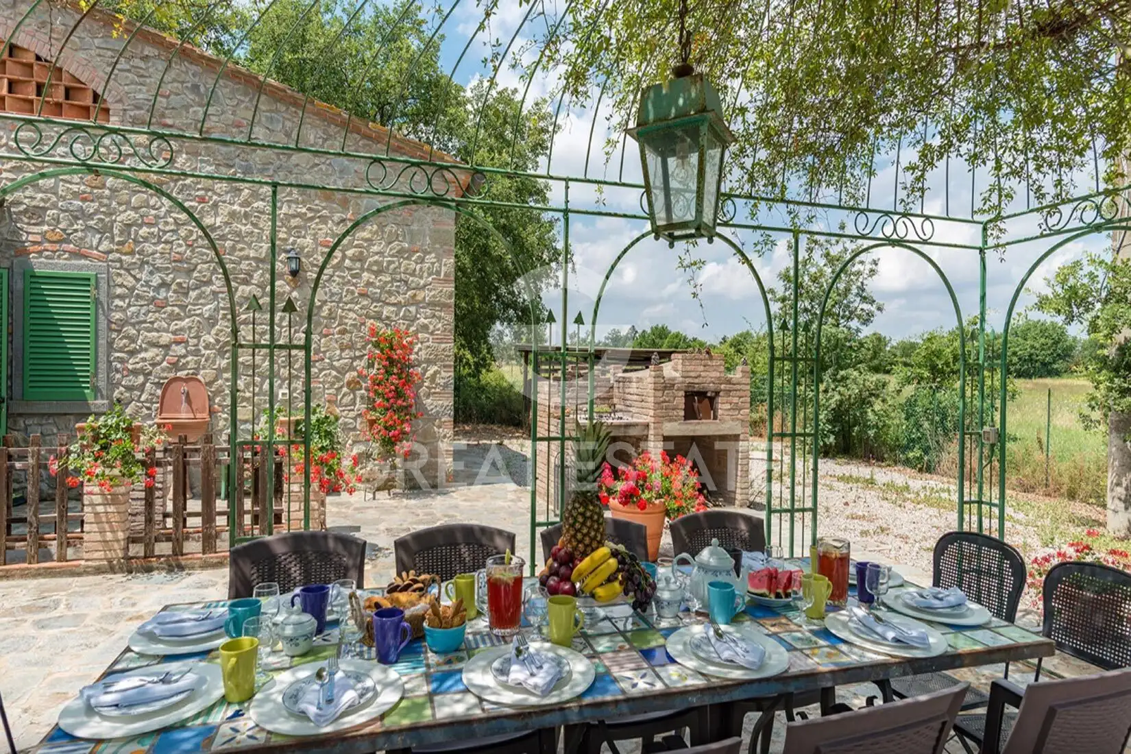 Дом 385м² в Италии, Ареццо. Стоимостью 1090000€ аренда фото-15