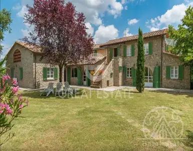 Купить дом в Италии 1090000€