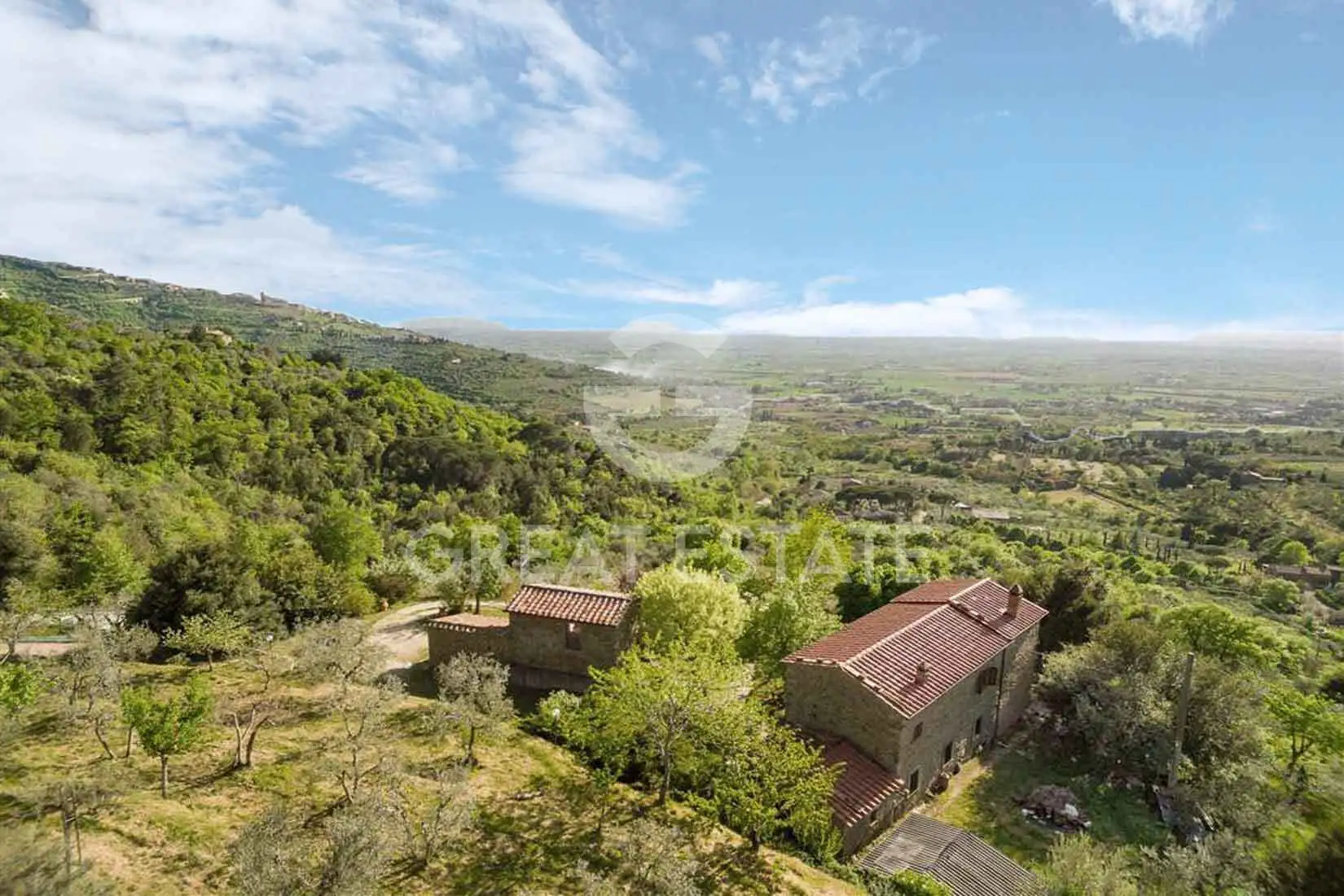 Дом 265м² в Италии, Ареццо. Стоимостью 730000€ аренда фото-1