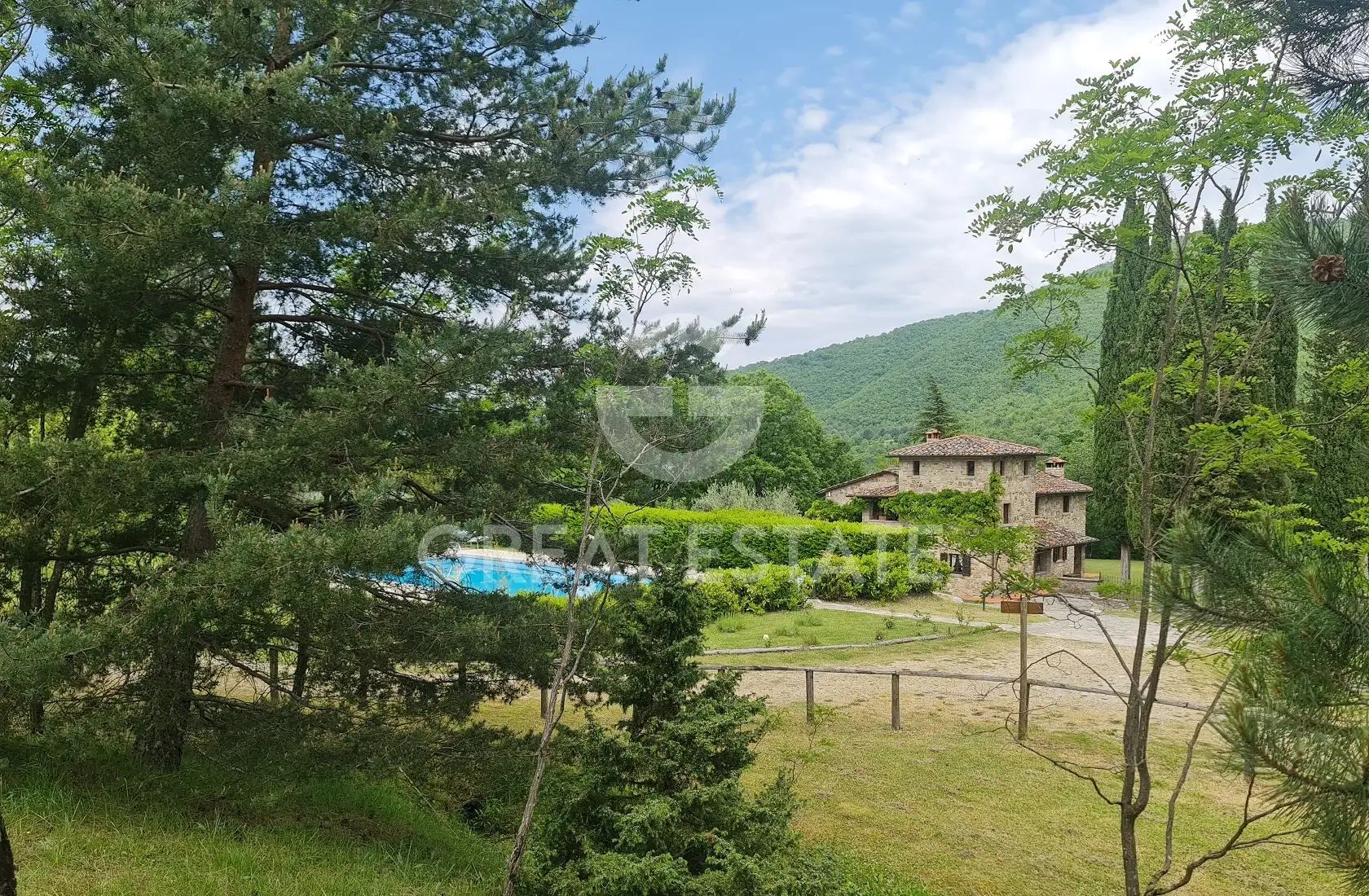 Дом 1117м² в Италии, Ареццо. Стоимостью 1490000€ аренда фото-8