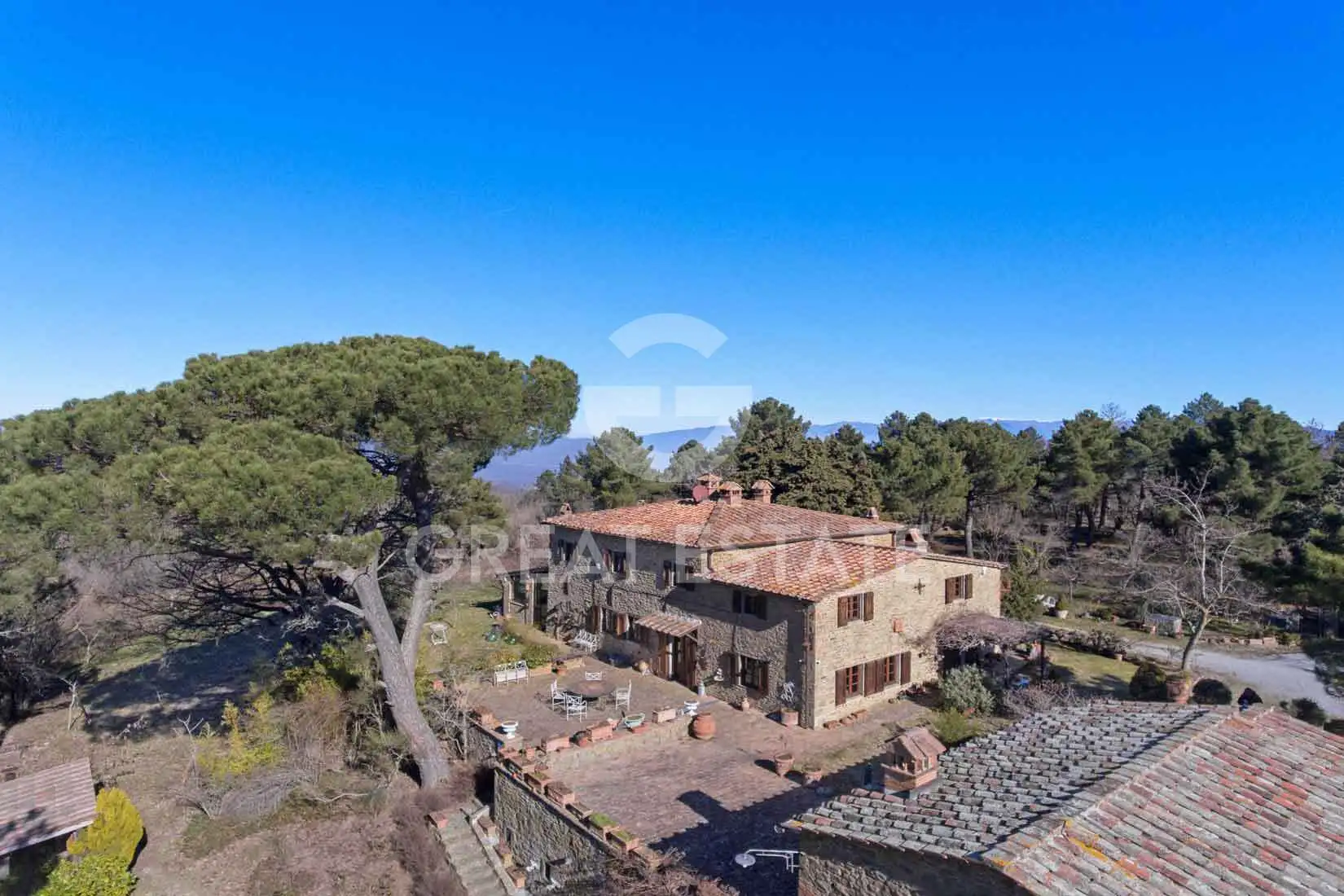 Дом 551м² в Италии, Сиена. Стоимостью 1650000€ аренда фото-9