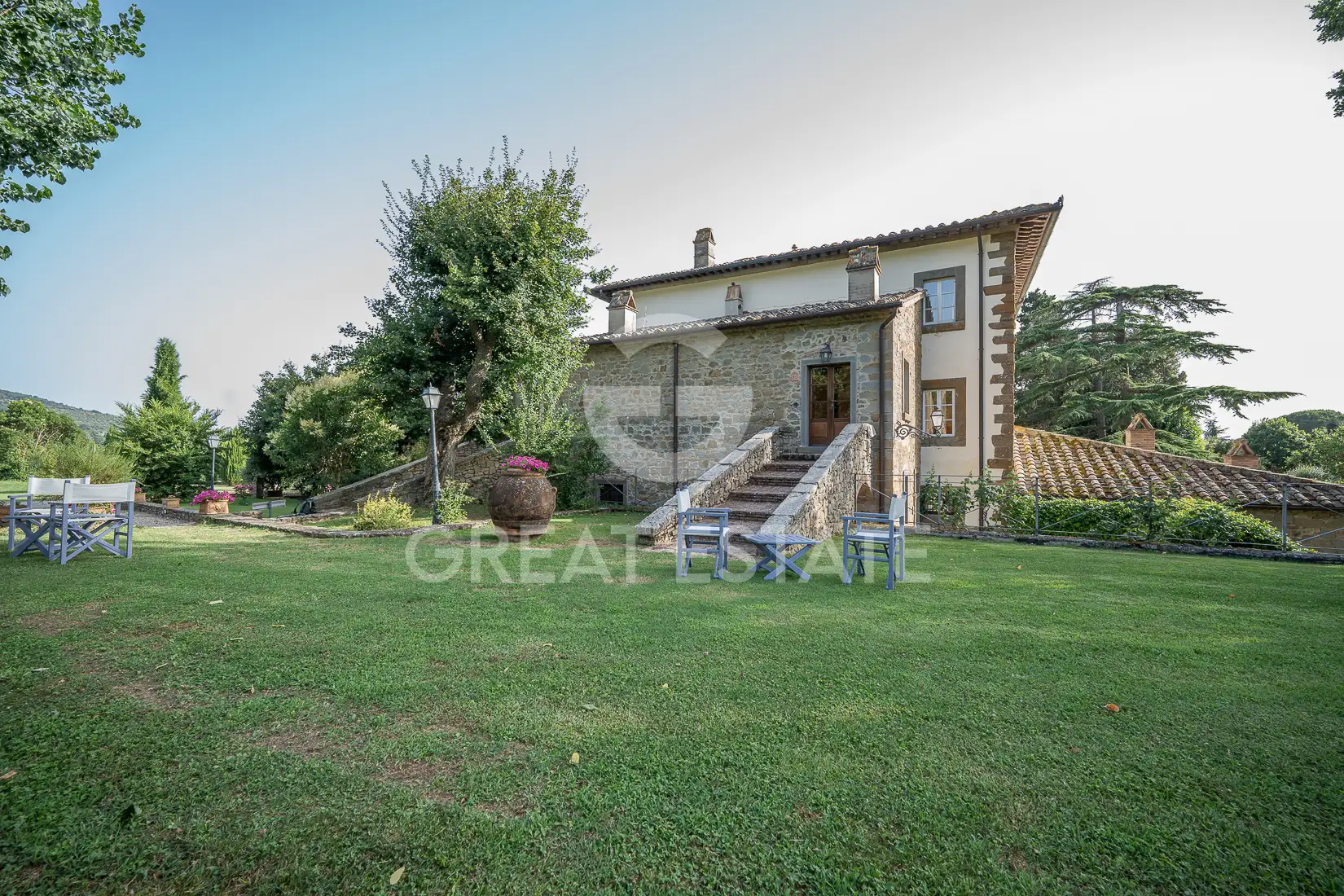 Дом 1075м² в Италии, Ареццо. Стоимостью 3500000€ аренда фото-13