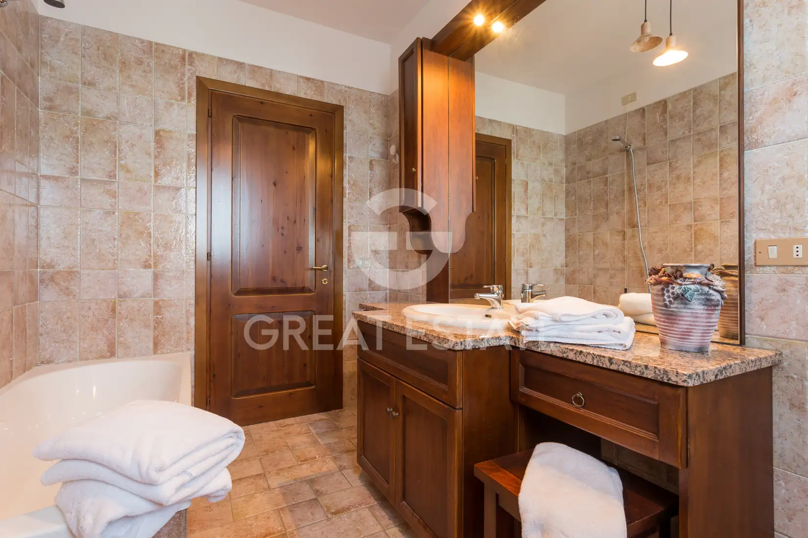 Дом 561м² в Италии, Перуджа. Стоимостью 750000€ аренда фото-5