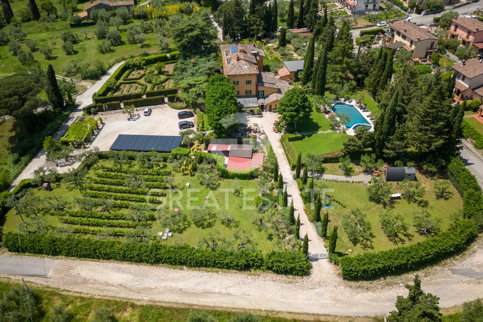 Вилла 1106м² в Италии, Перуджа. Стоимостью 2950000€ аренда фото-2