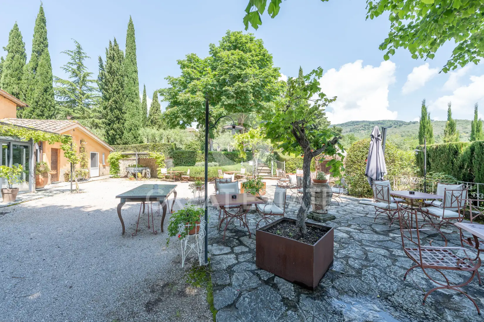 Вилла 1106м² в Италии, Перуджа. Стоимостью 2950000€ аренда фото-14