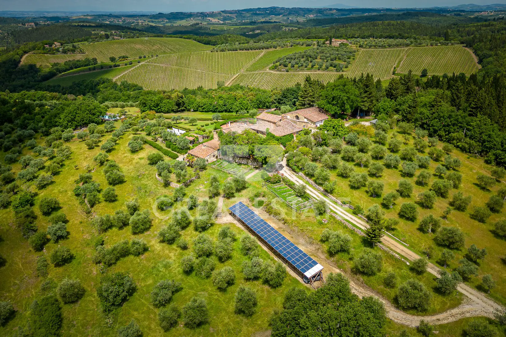 Дом 1000м² в Италии, Флоренция. Стоимостью 2950000€ аренда фото-5