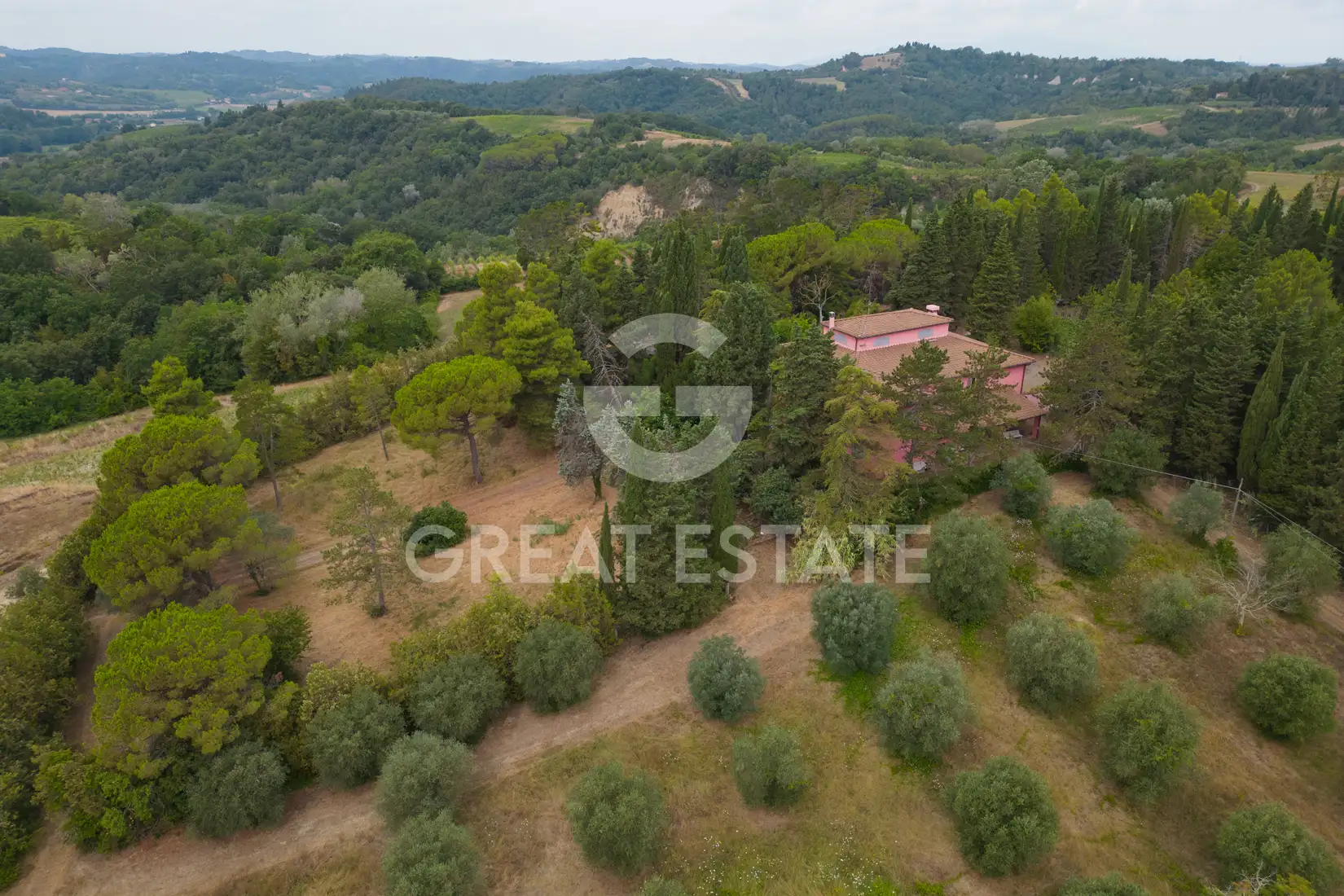 Дом 2283м² в Италии, Флоренция. Стоимостью 4700000€ аренда фото-7