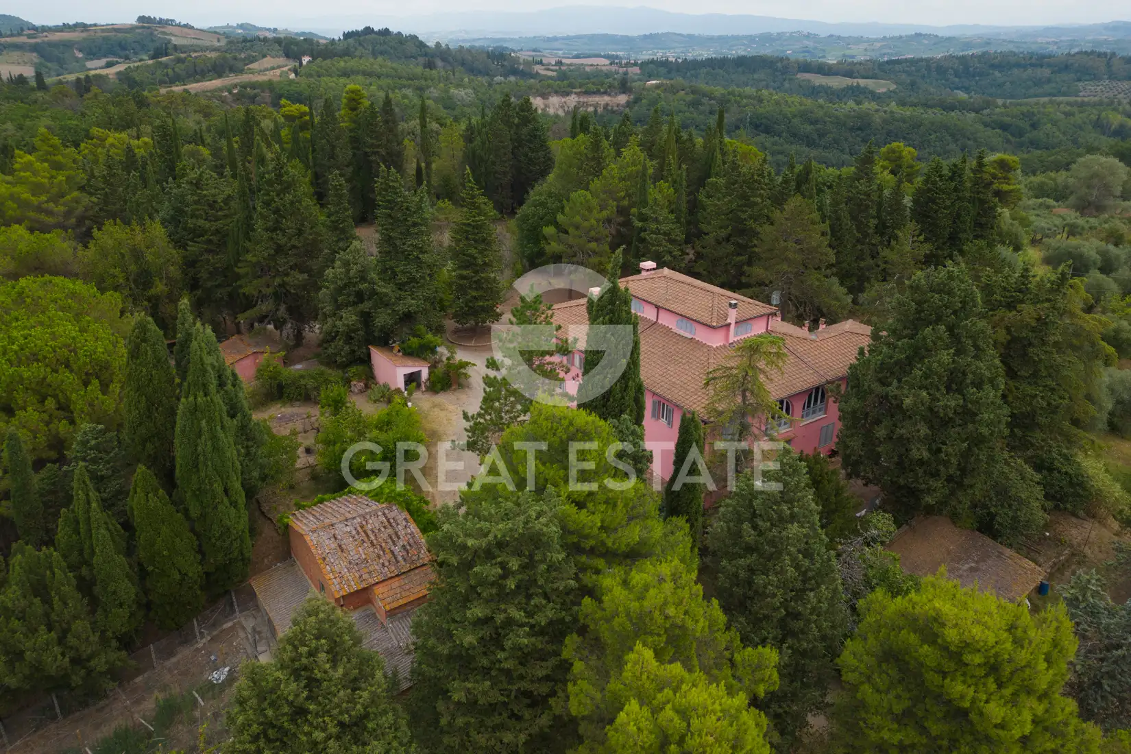 Дом 2283м² в Италии, Флоренция. Стоимостью 4700000€ аренда фото-13