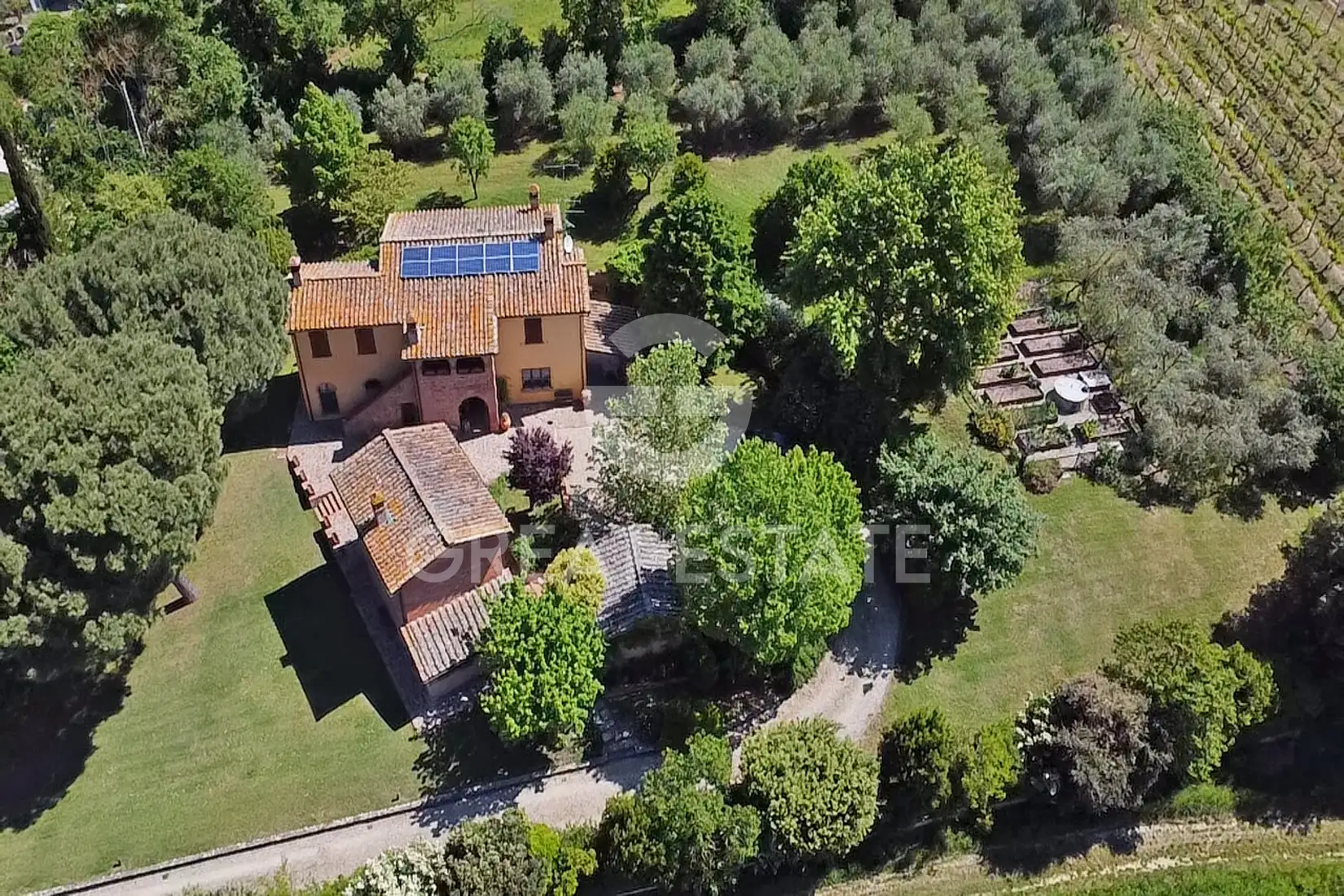 Дом 393м² в Италии, Ареццо. Стоимостью 790000€ аренда фото-3