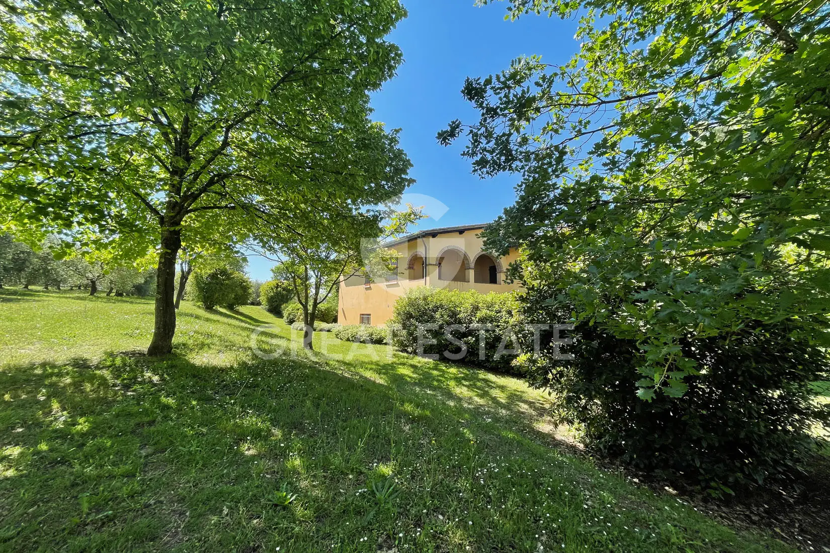 Дом 393м² в Италии, Ареццо. Стоимостью 790000€ аренда фото-7