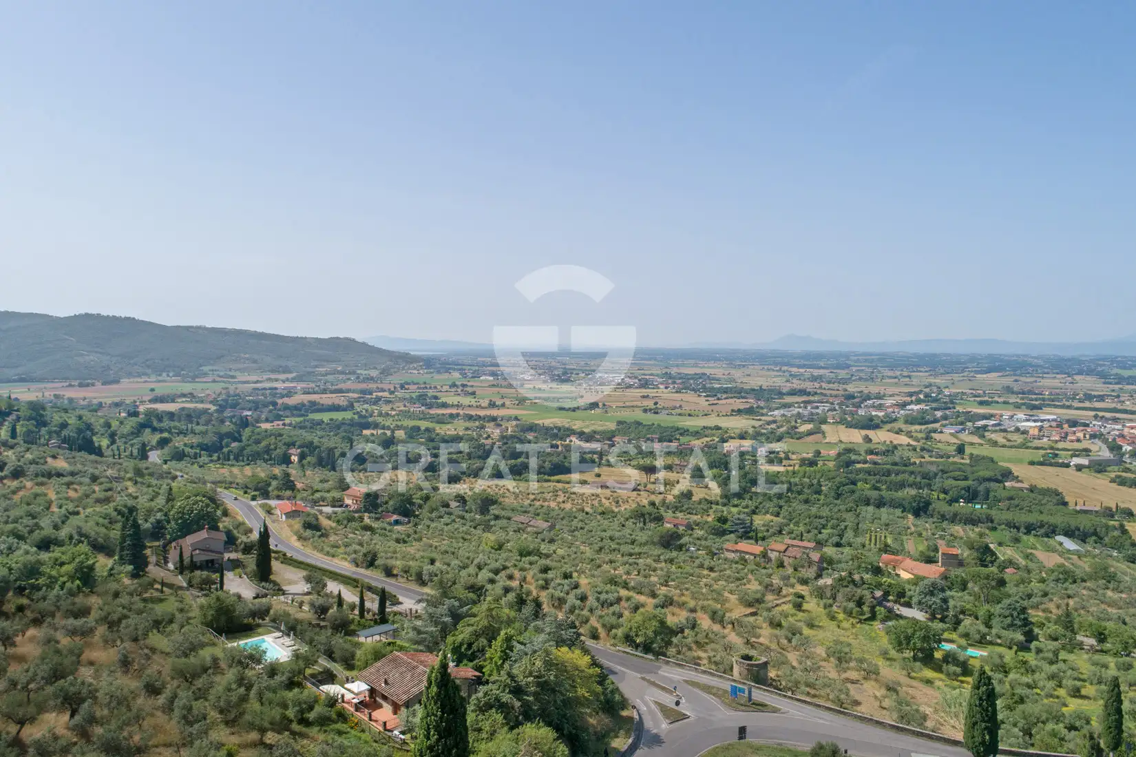 Дом 284м² в Италии, Ареццо. Стоимостью 990000€ аренда фото-11
