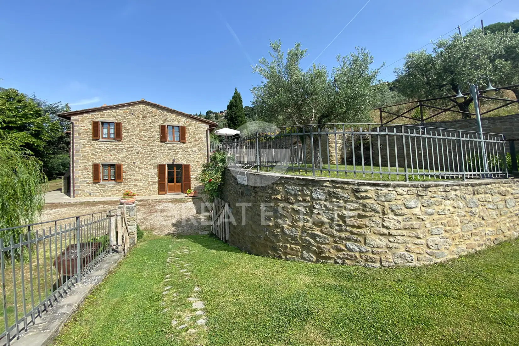 Дом 284м² в Италии, Ареццо. Стоимостью 990000€ аренда фото-2