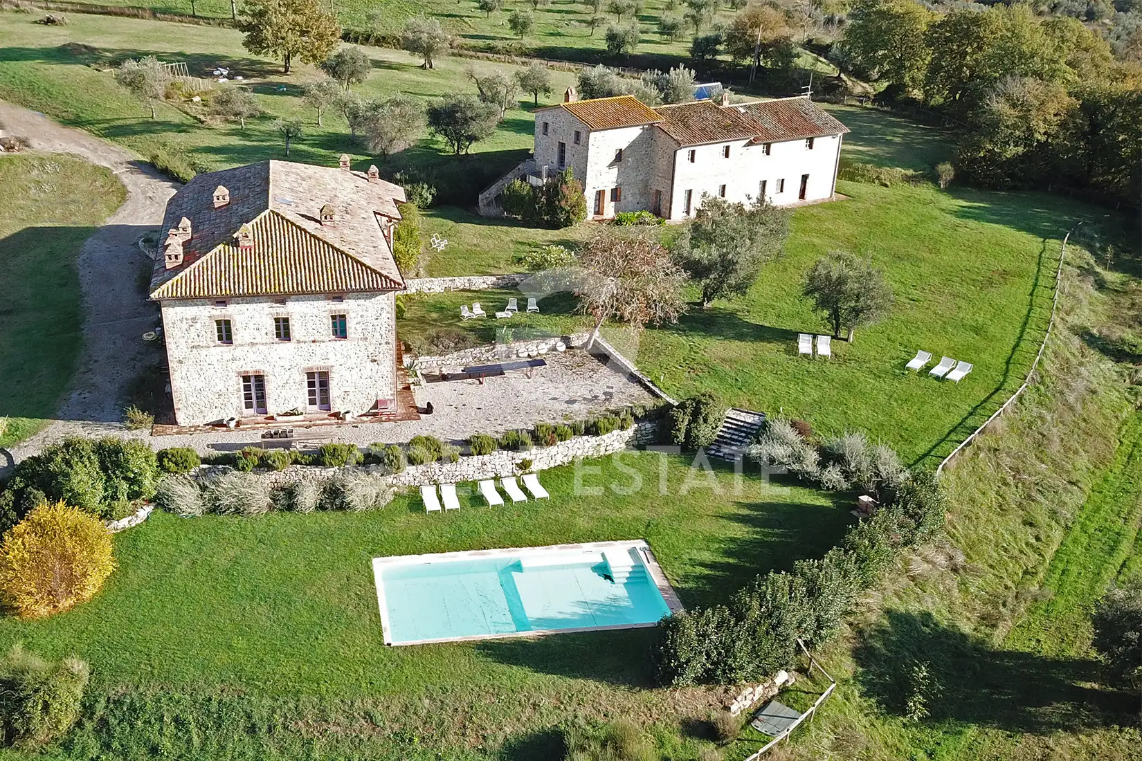 Дом 1087м² в Италии, Терни. Стоимостью 1875000€ аренда фото-1