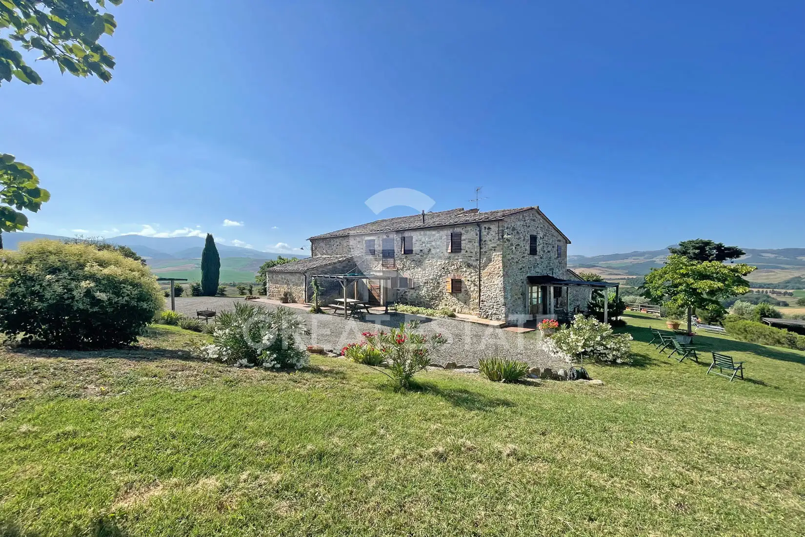 Дом 458м² в Италии, Сиена. Стоимостью 3200000€ аренда фото-15