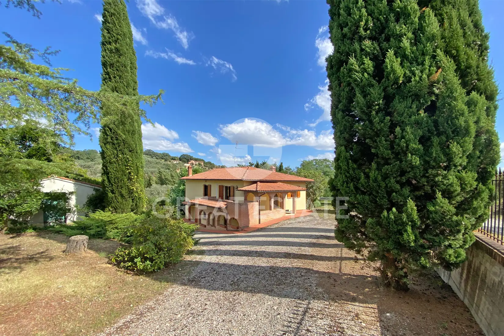 Дом 315м² в Италии, Сиена. Стоимостью 550000€ аренда фото-5