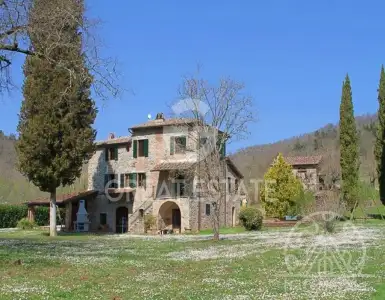 Купить дом в Италии 1200000€