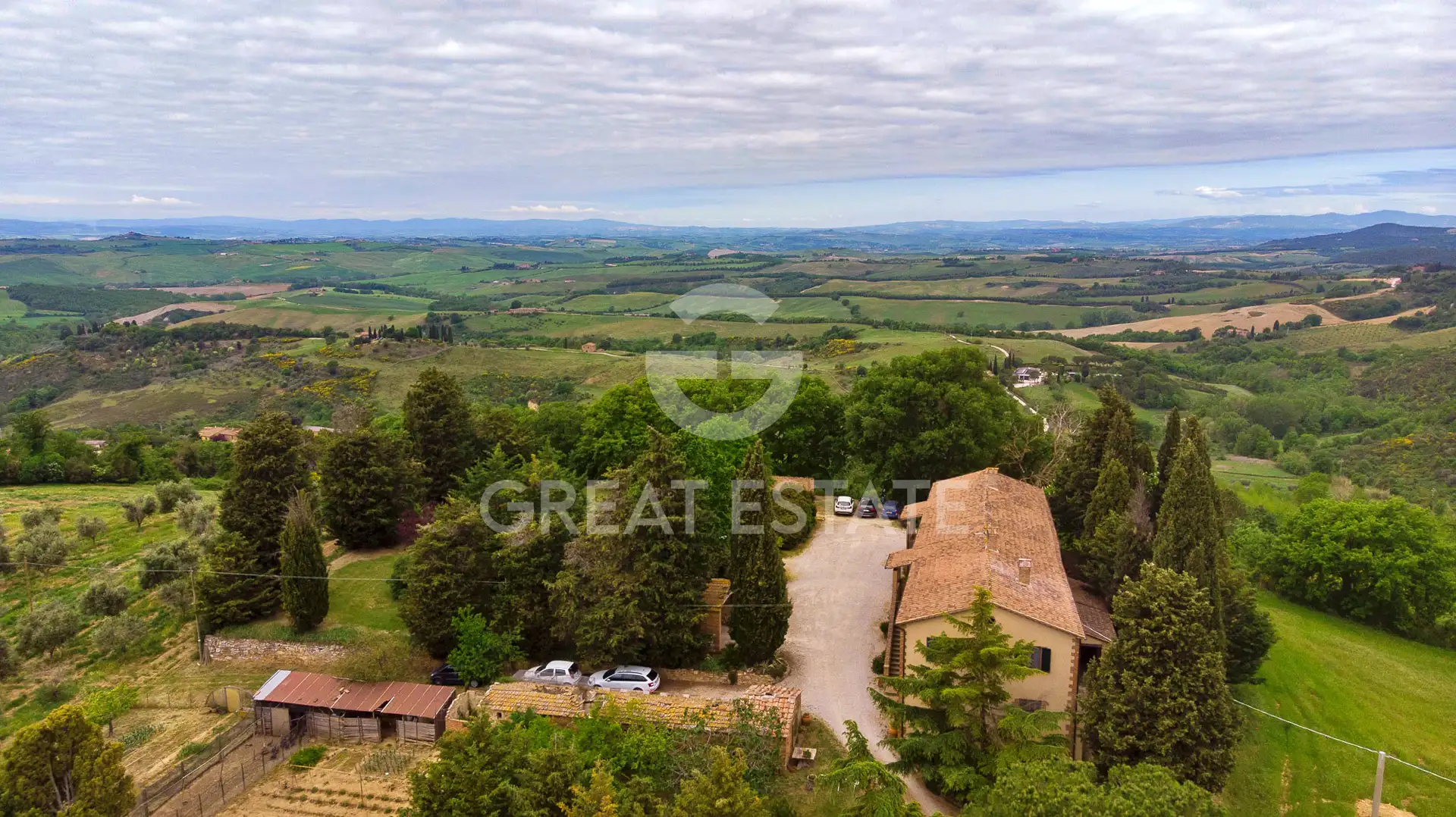Дом 600м² в Италии, Сиена. Стоимостью 1900000€ аренда фото-11