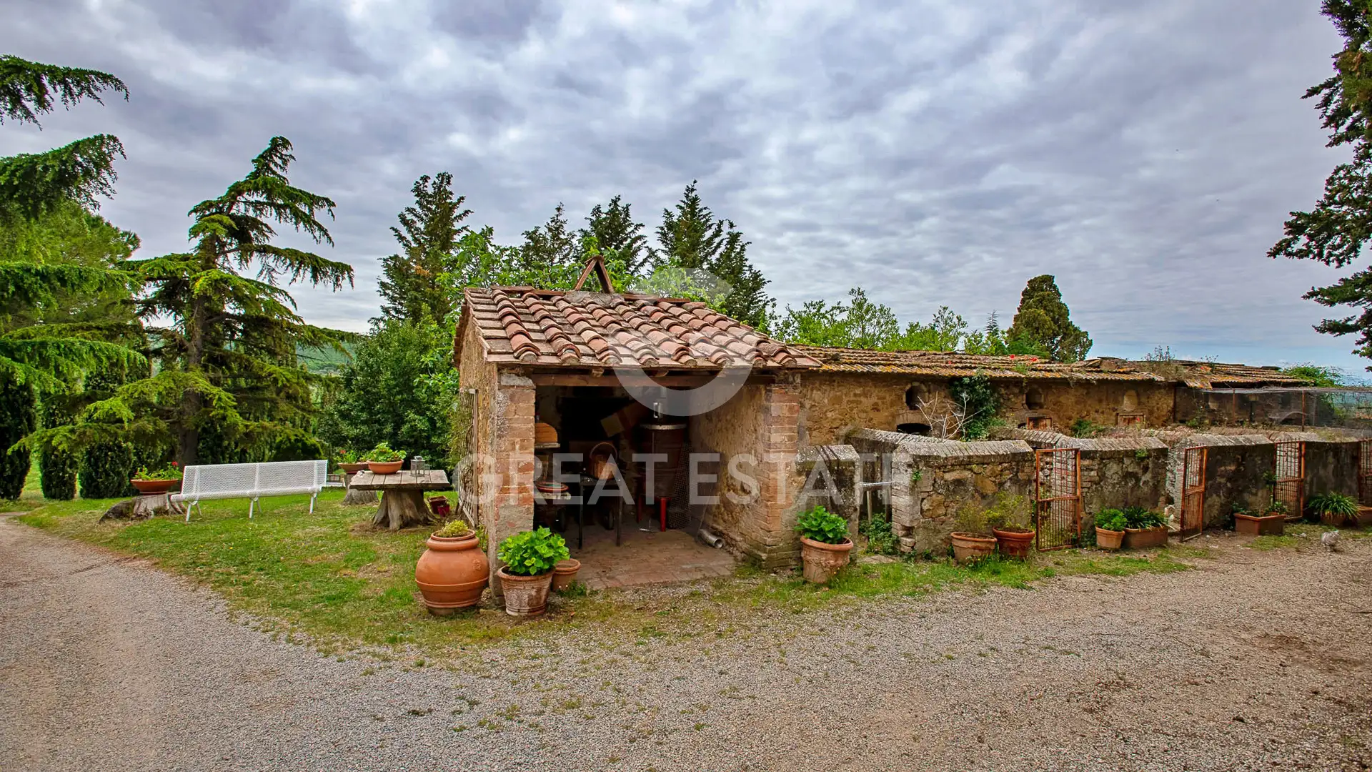Дом 600м² в Италии, Сиена. Стоимостью 1900000€ аренда фото-5