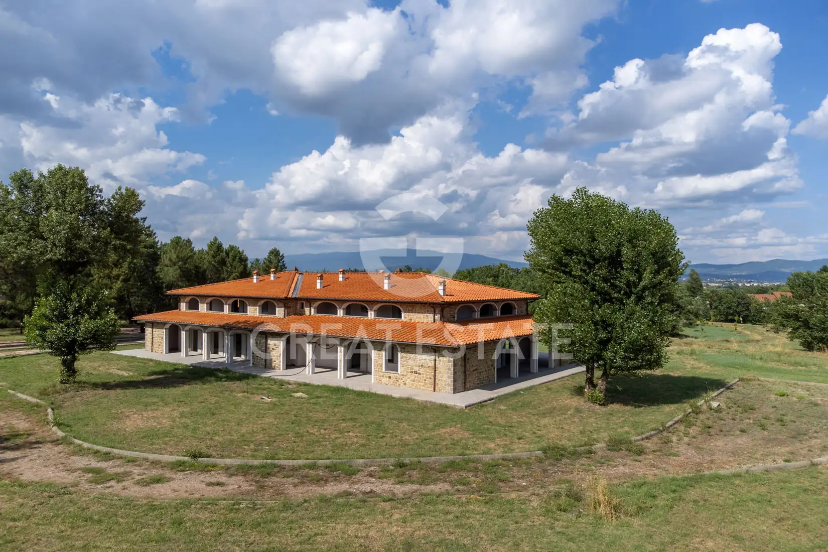 Дом 1024м² в Италии, Ареццо. Стоимостью 1350000€ аренда фото-8