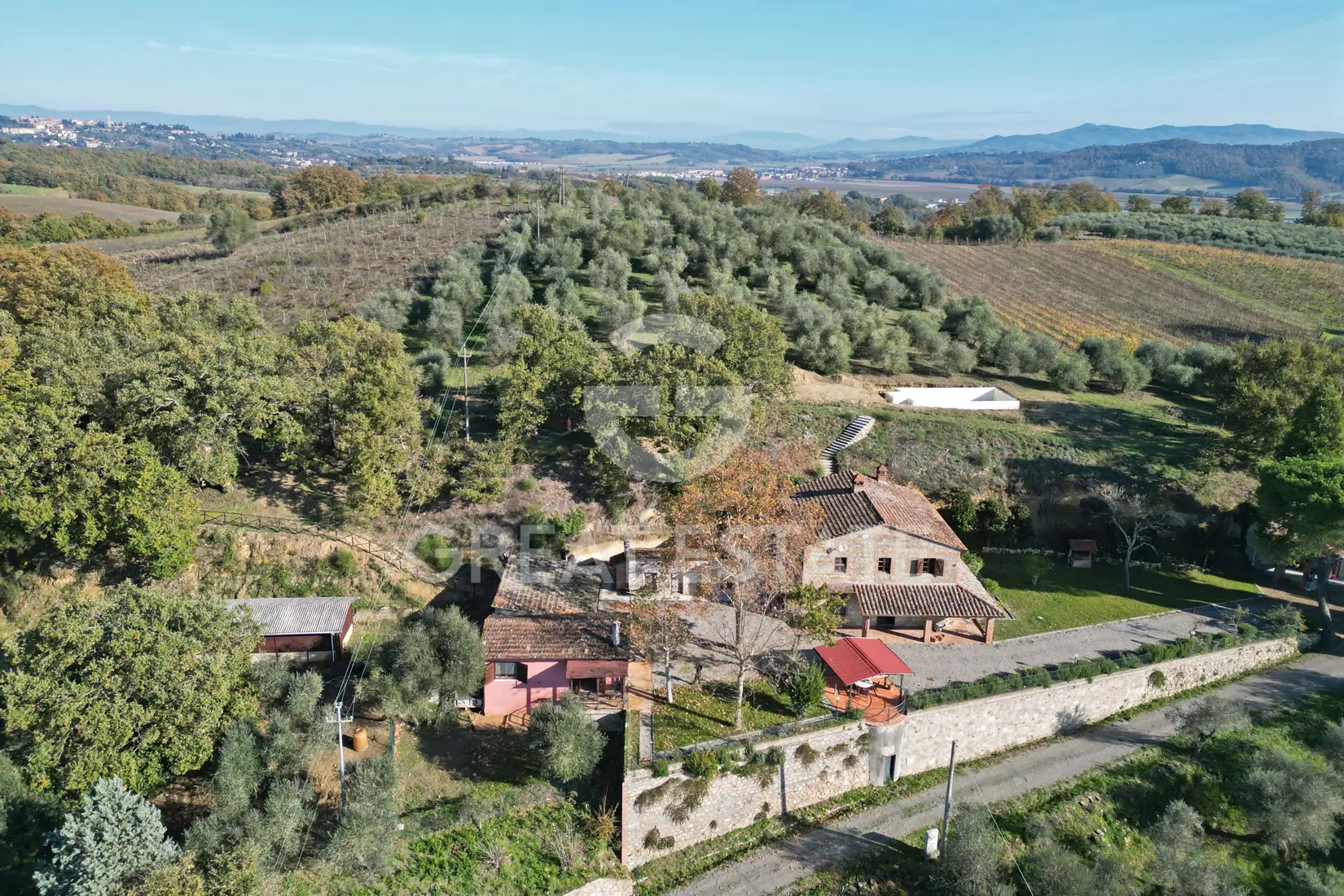 Дом 922м² в Италии, Сиена. Стоимостью 990000€ аренда фото-15