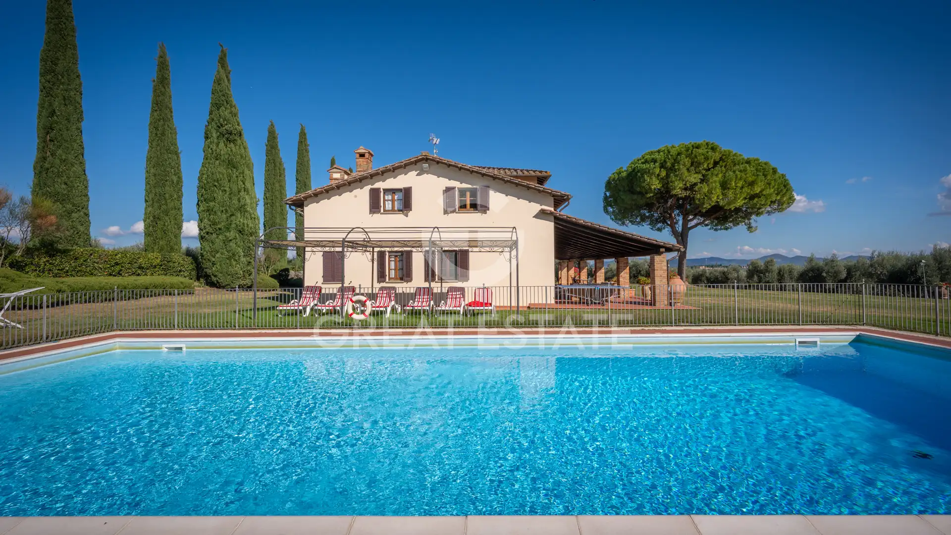 Дом 858м² в Италии, Перуджа. Стоимостью 1950000€ аренда фото-4