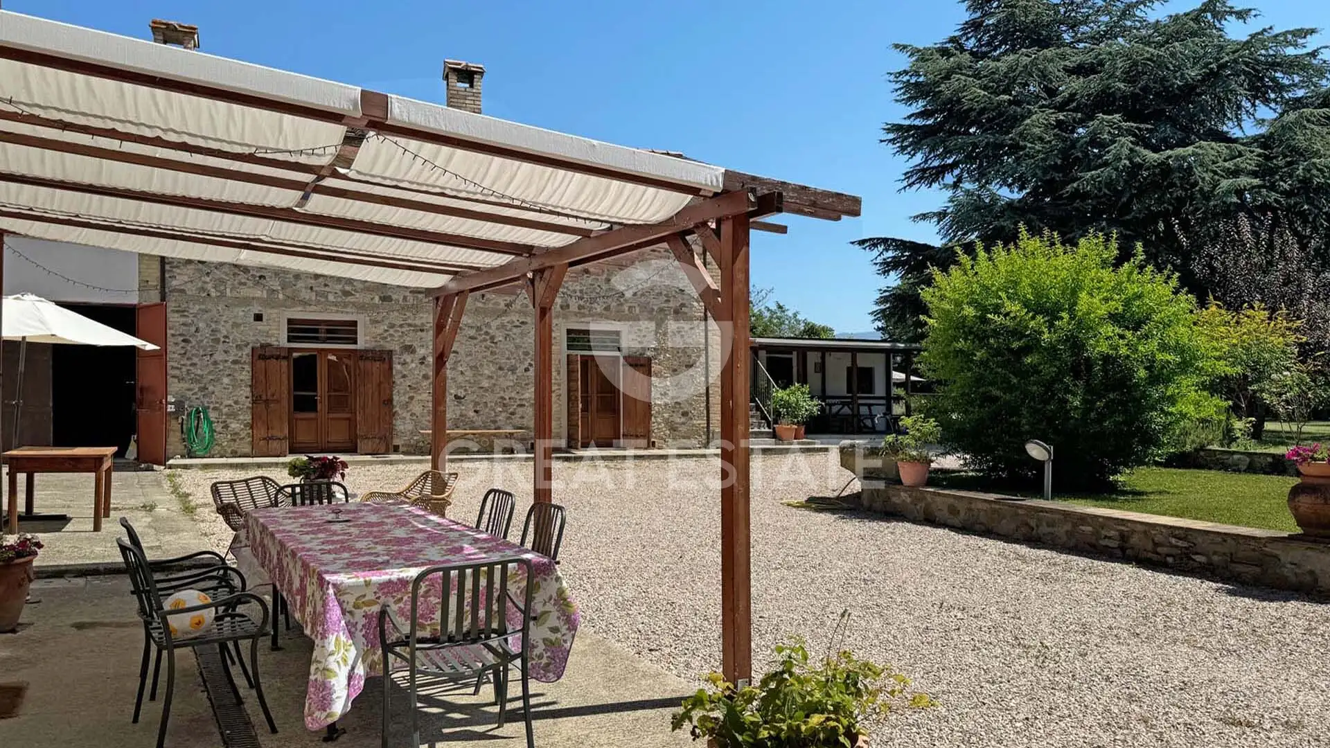 Дом 535м² в Италии, Ареццо. Стоимостью 1350000€ аренда фото-9
