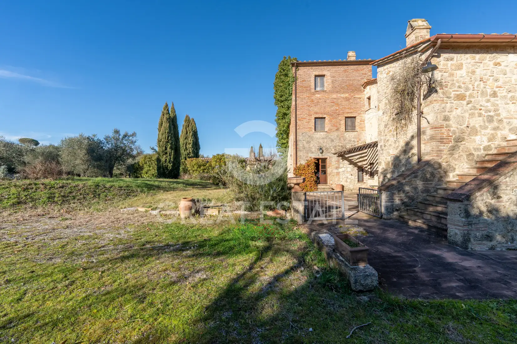 Дом 827м² в Италии, Сиена. Стоимостью 1490000€ аренда фото-5
