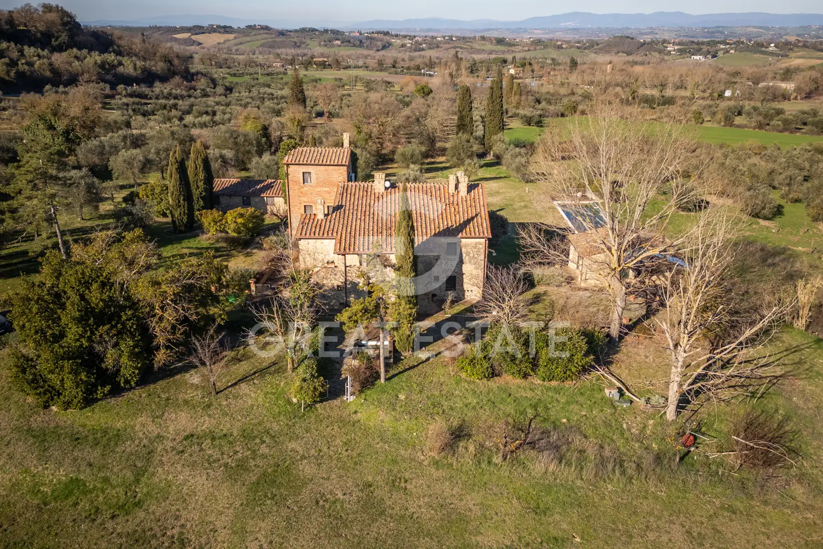 Дом 827м² в Италии, Сиена. Стоимостью 1490000€ аренда фото-11