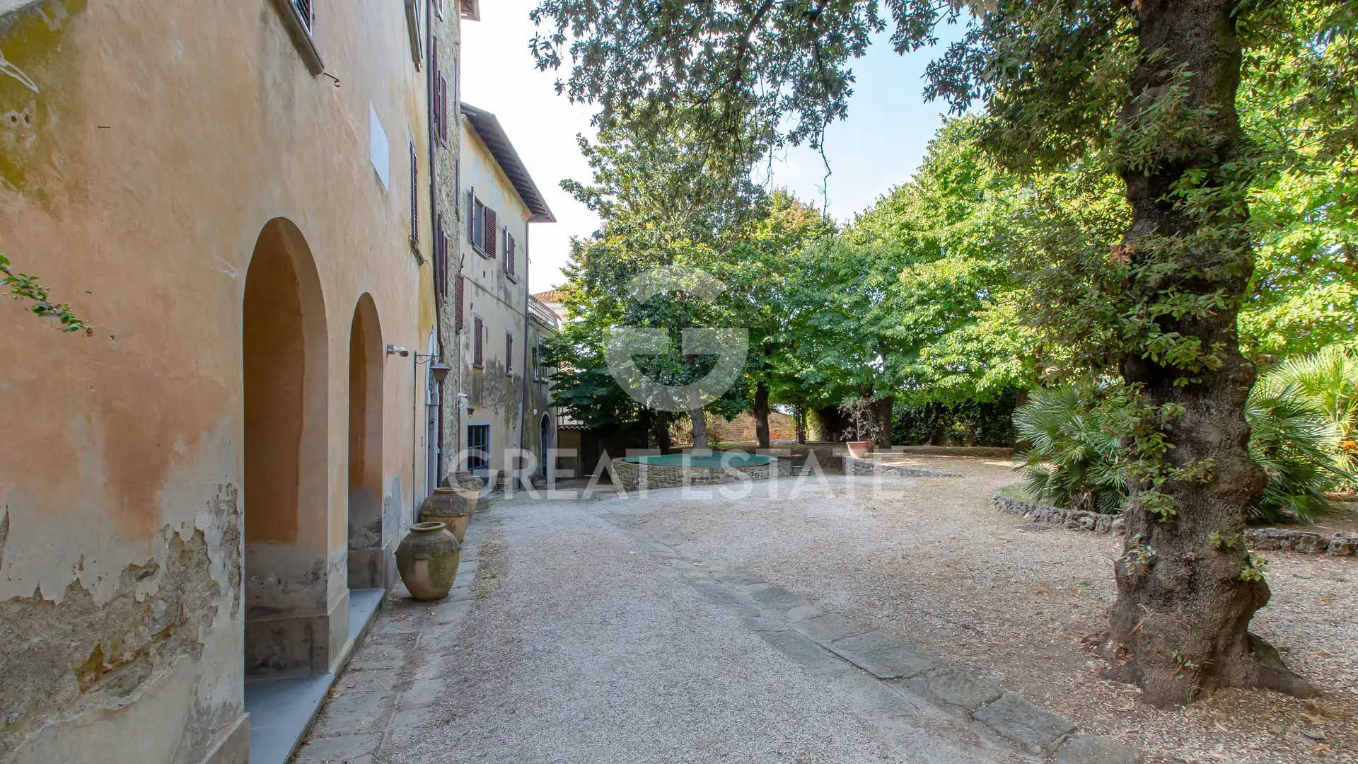 Вилла 1553м² в Италии, Перуджа. Стоимостью 1700000€ аренда фото-12