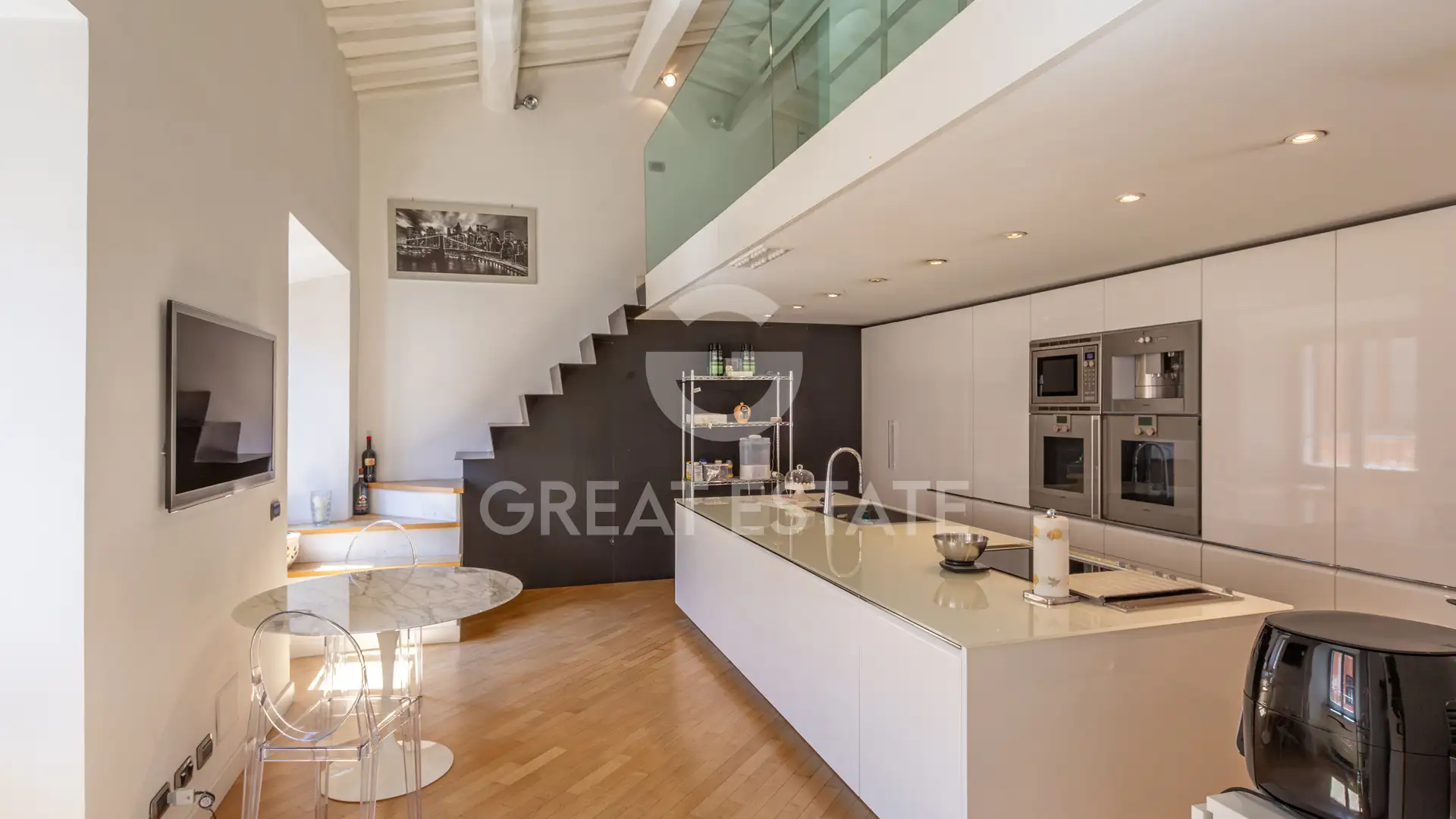 Квартира 319м² в Италии, Перуджа. Стоимостью 800000€ аренда фото-14