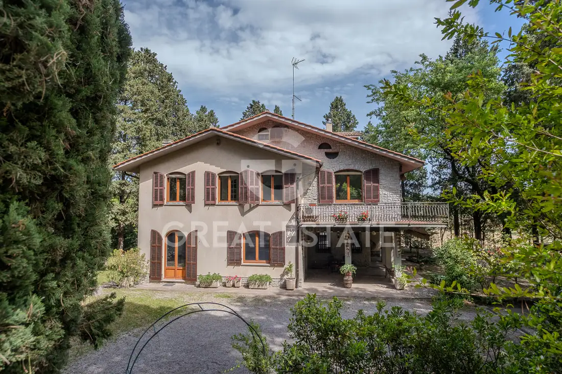 Дом 654м² в Италии, Сиена. Стоимостью 650000€ аренда фото-1