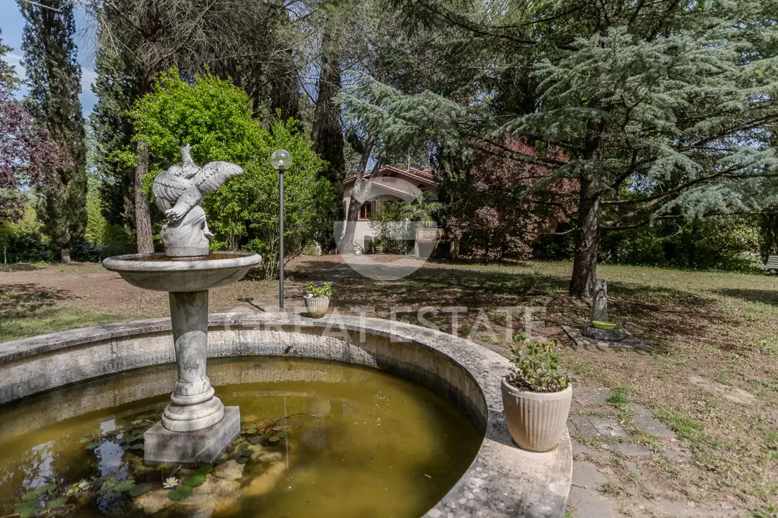 Дом 654м² в Италии, Сиена. Стоимостью 650000€ аренда фото-14