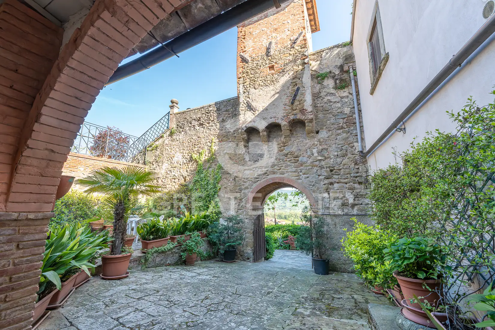 Квартира 559м² в Италии, Ареццо. Стоимостью 790000€ аренда фото-3