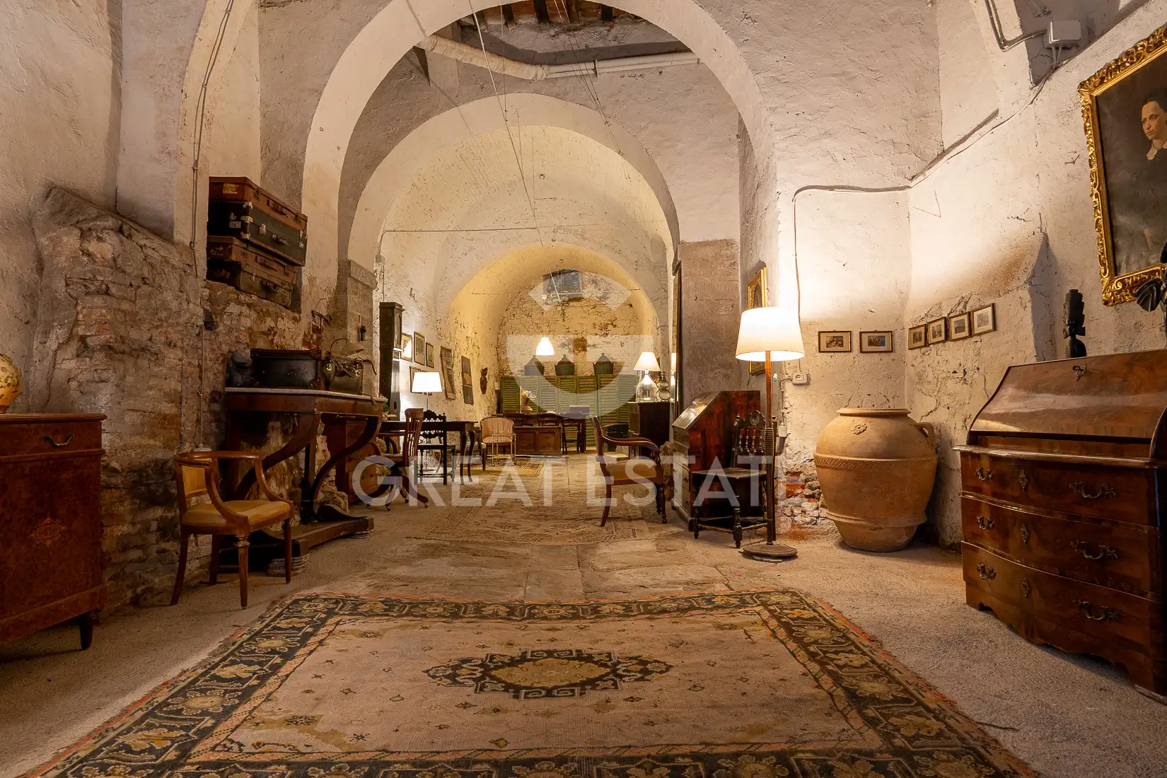 Квартира 559м² в Италии, Ареццо. Стоимостью 790000€ аренда фото-12