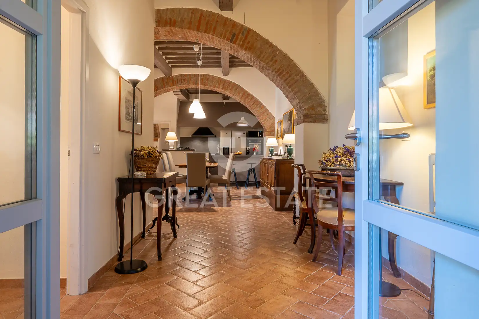 Квартира 559м² в Италии, Ареццо. Стоимостью 790000€ аренда фото-14