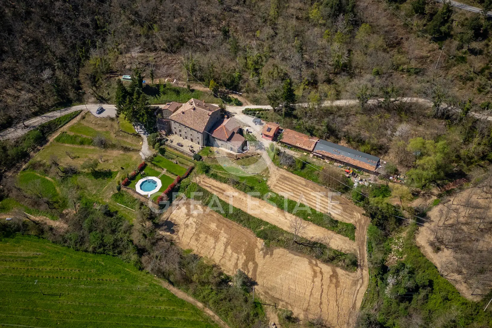 Дом 1704м² в Италии, Ареццо. Стоимостью 1690000€ аренда фото-3