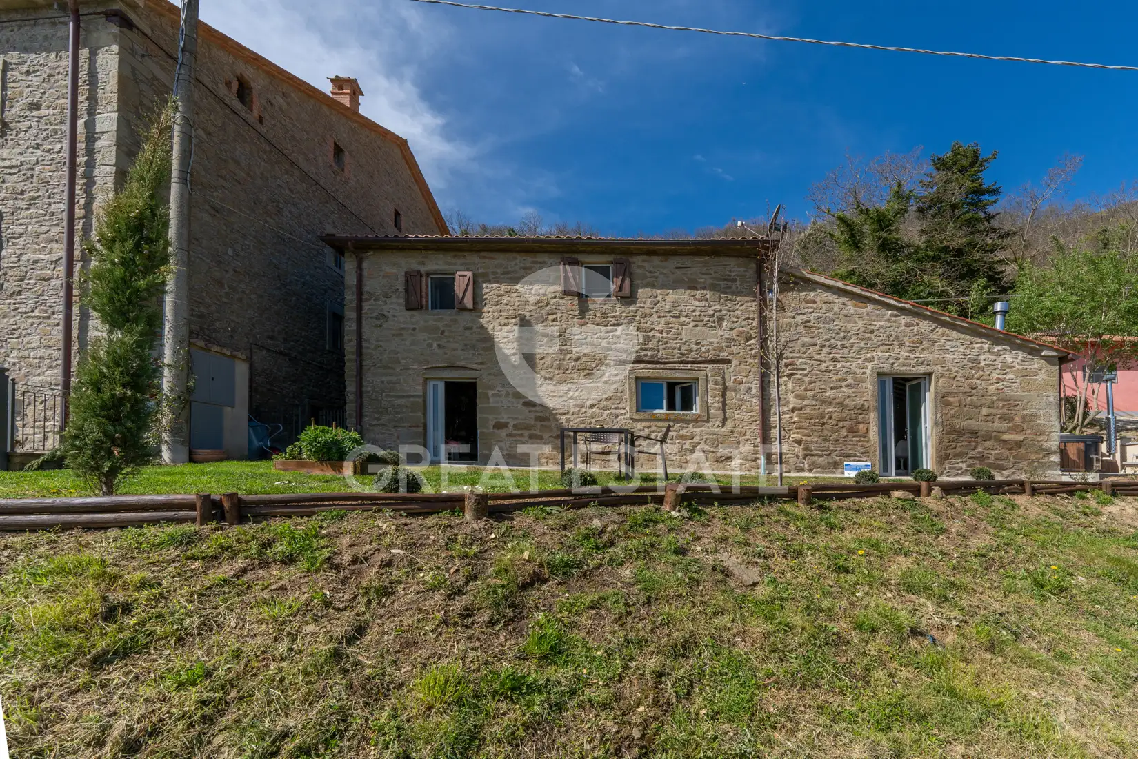 Дом 1704м² в Италии, Ареццо. Стоимостью 1690000€ аренда фото-8