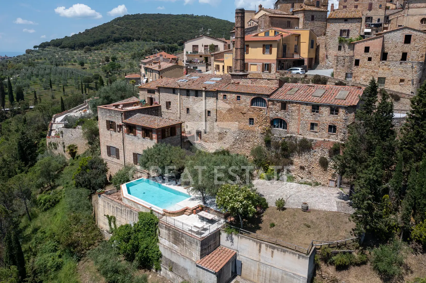 Дом 284м² в Италии, Сиена. Стоимостью 990000€ аренда фото-5